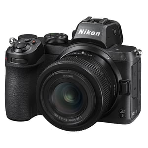 NIKON Z5 + 24-50mm f/4-6.3 + FTZ ADAPTER